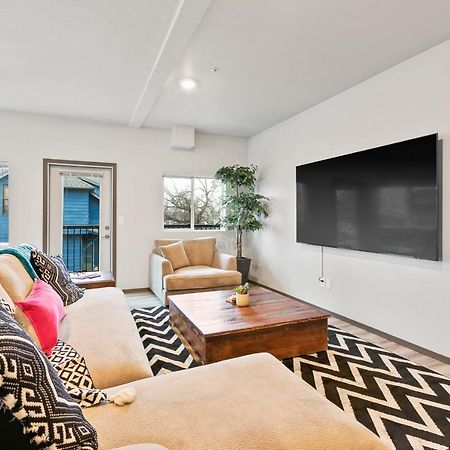 Huge-Fun-Trendy Apt By Perry District & Downtown سبوكين المظهر الخارجي الصورة