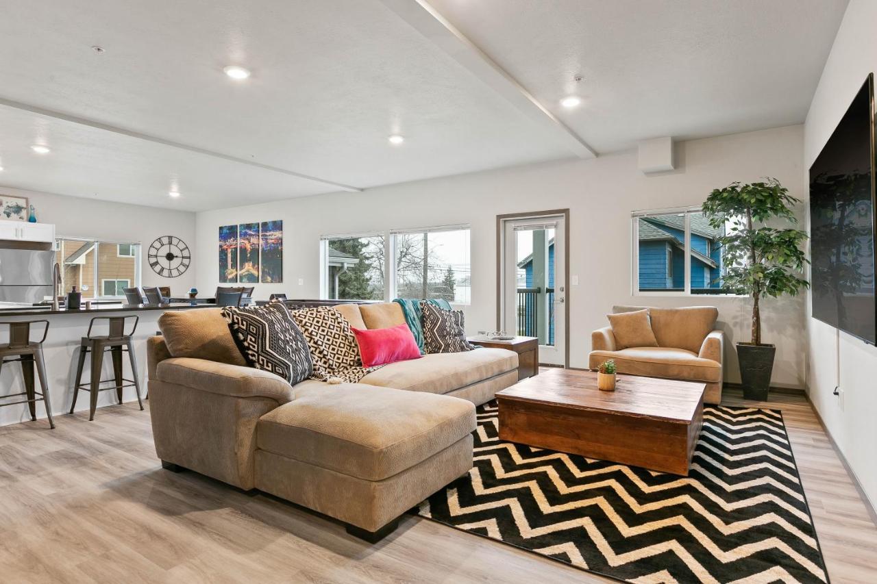 Huge-Fun-Trendy Apt By Perry District & Downtown سبوكين المظهر الخارجي الصورة