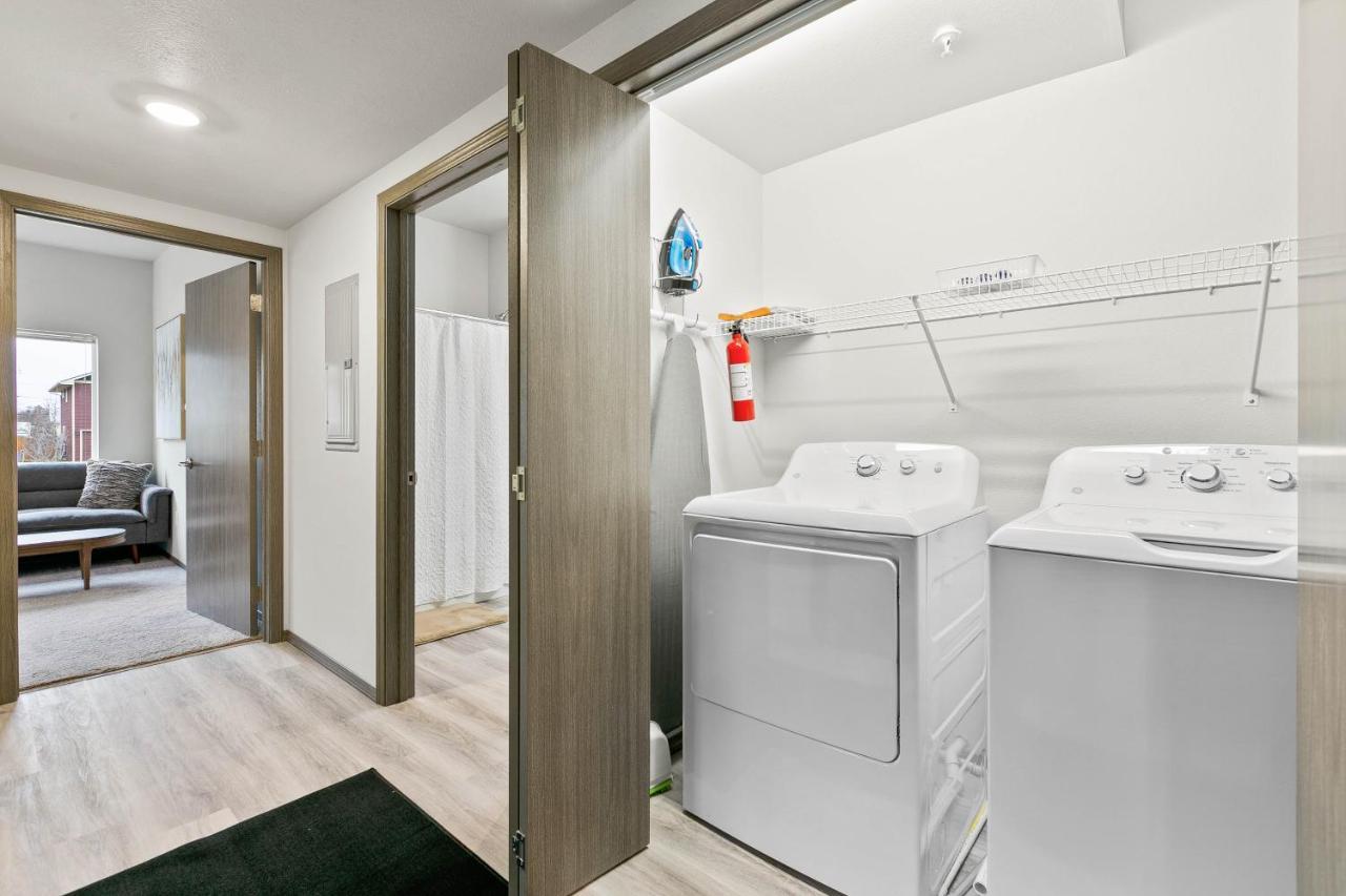 Huge-Fun-Trendy Apt By Perry District & Downtown سبوكين المظهر الخارجي الصورة