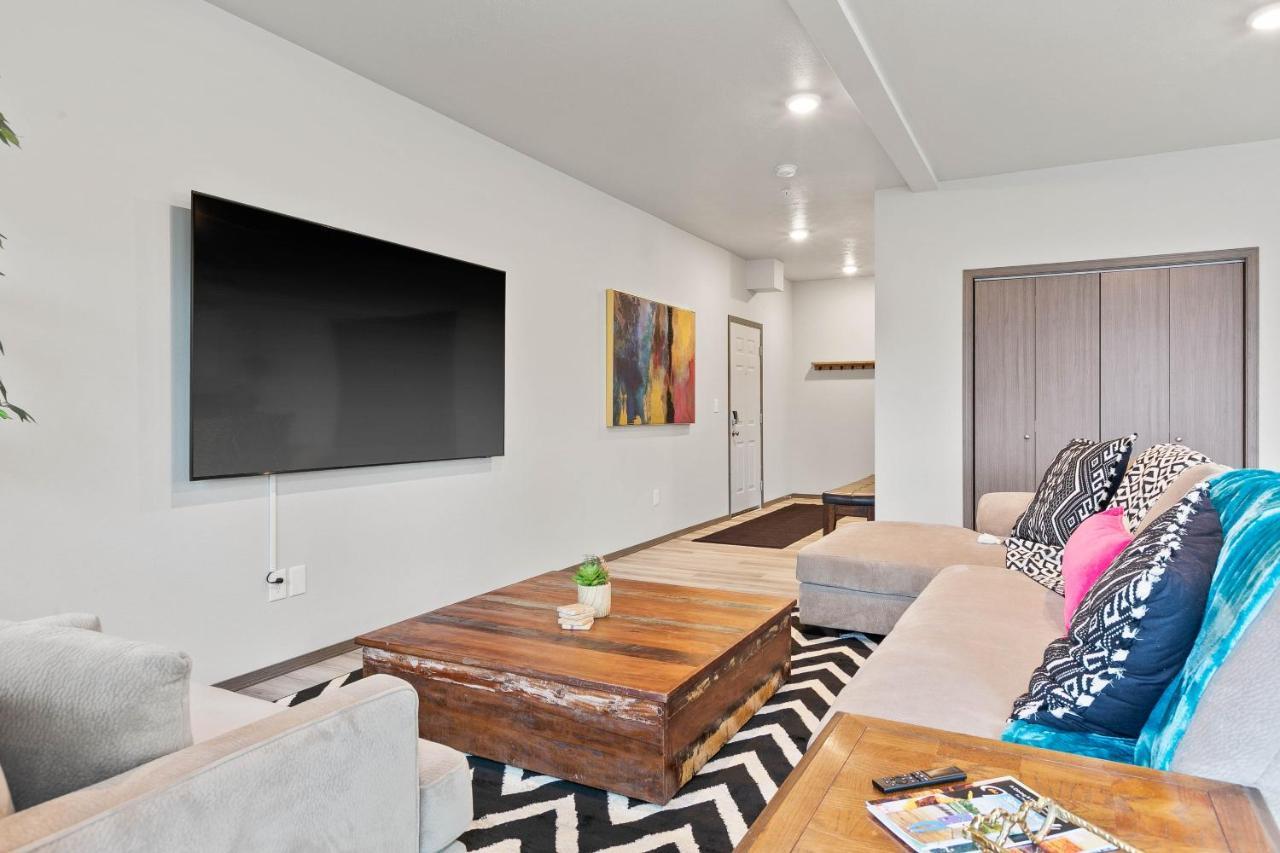 Huge-Fun-Trendy Apt By Perry District & Downtown سبوكين المظهر الخارجي الصورة