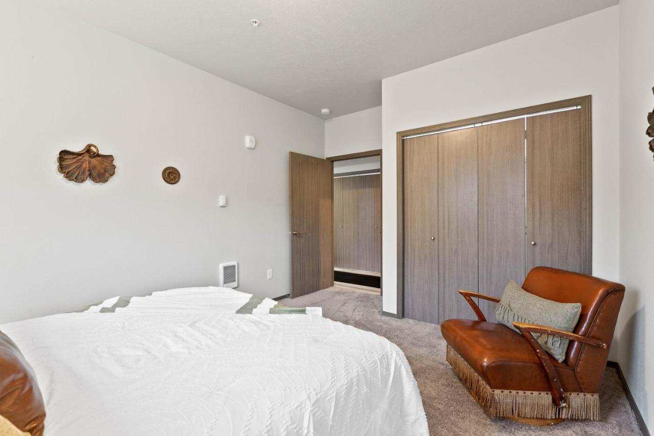 Huge-Fun-Trendy Apt By Perry District & Downtown سبوكين المظهر الخارجي الصورة