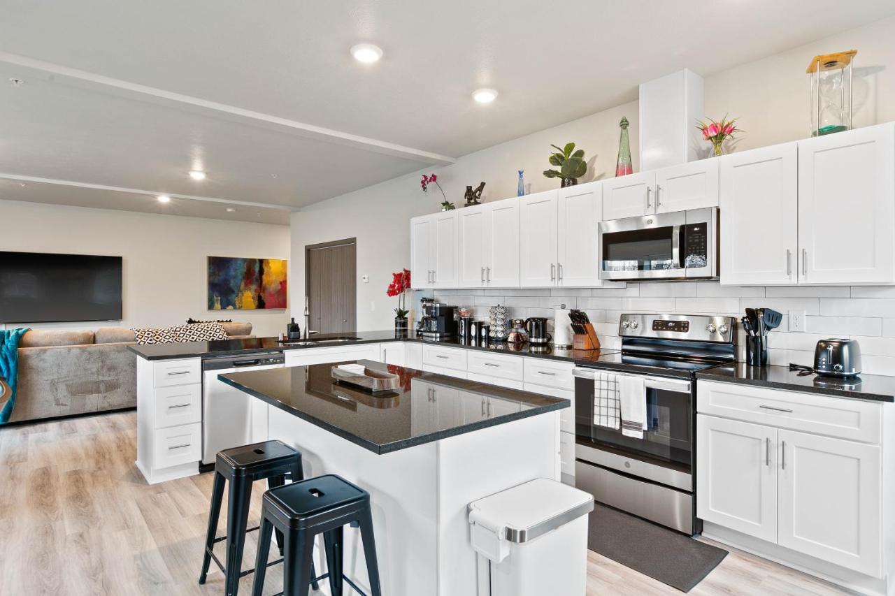 Huge-Fun-Trendy Apt By Perry District & Downtown سبوكين المظهر الخارجي الصورة